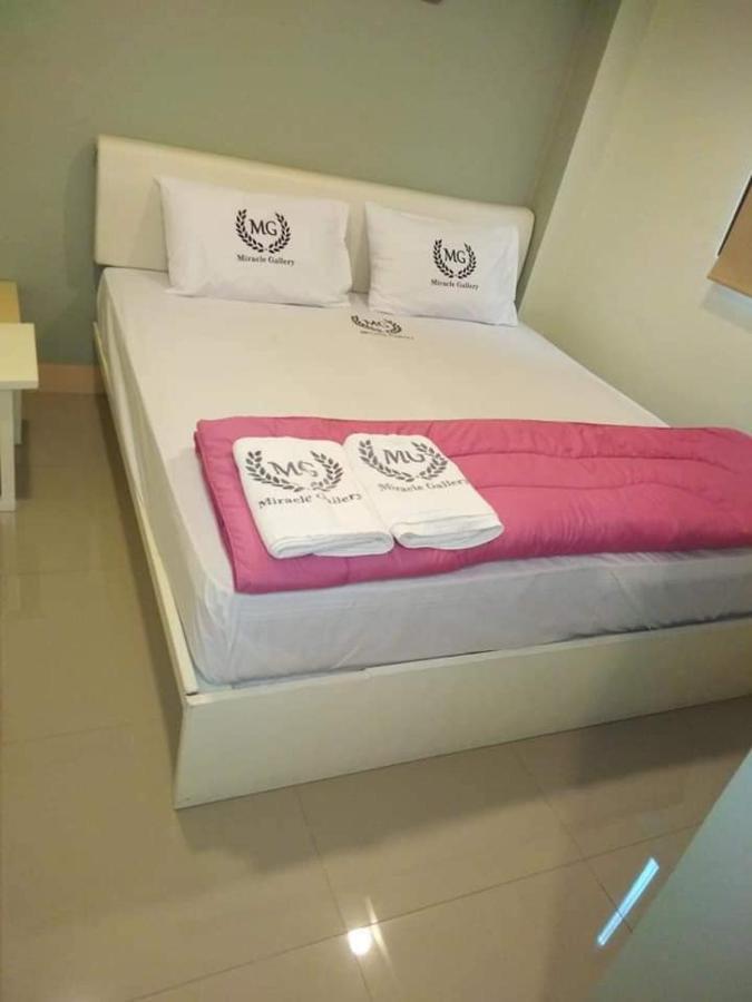 Miracle Gallery Hotel Makkasan Exterior foto