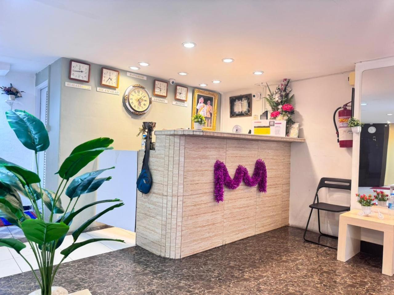 Miracle Gallery Hotel Makkasan Exterior foto
