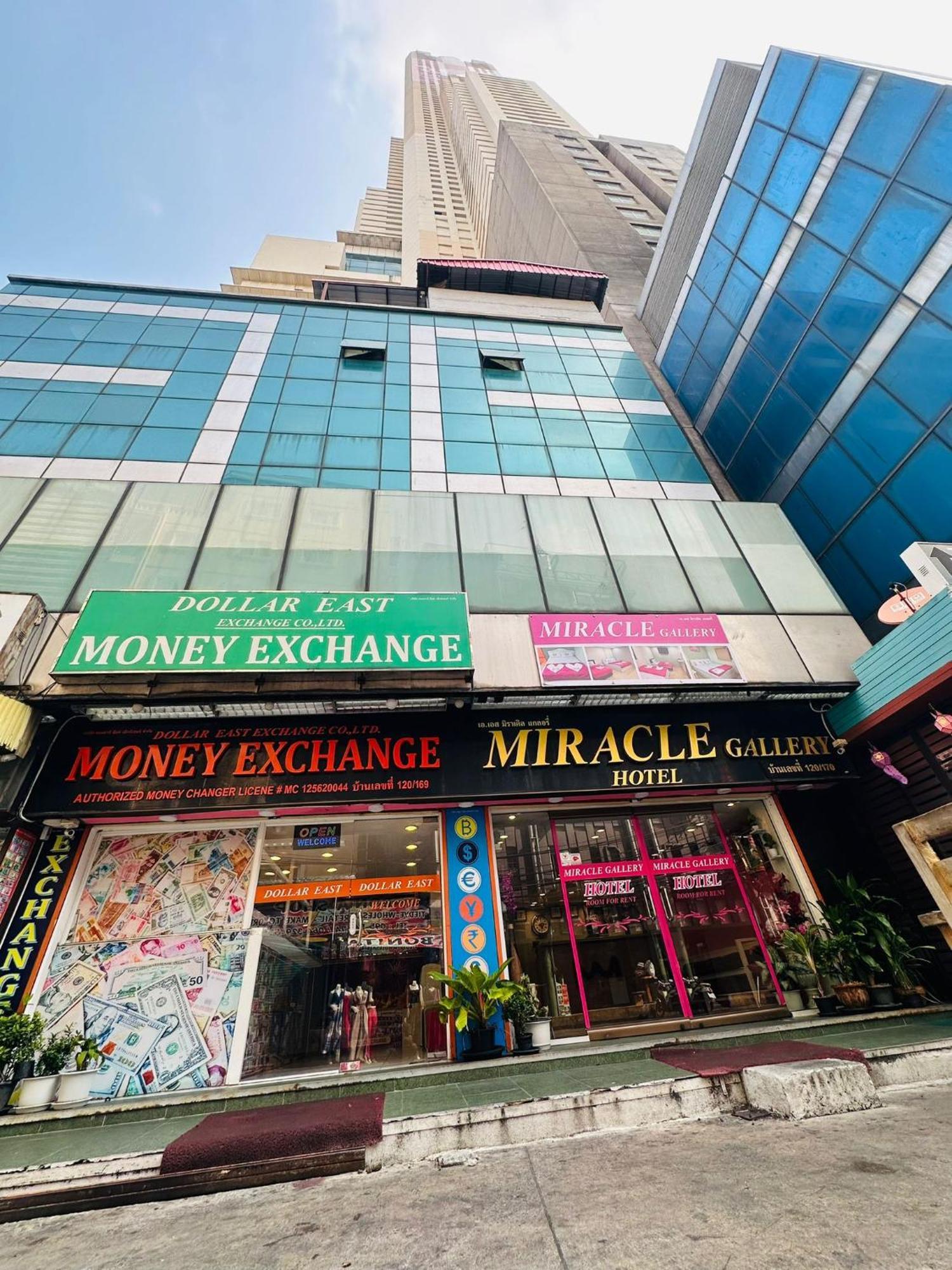 Miracle Gallery Hotel Makkasan Exterior foto